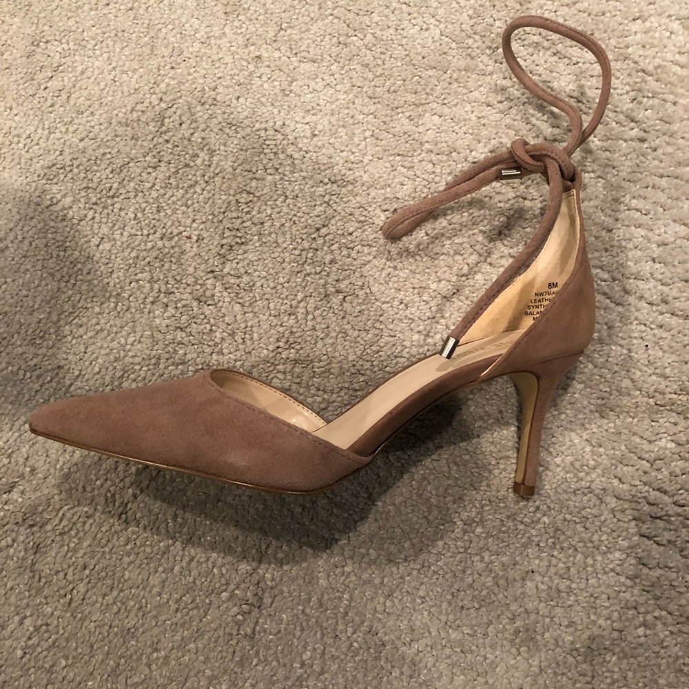 Nine West Ankle Tie Nude / Neutral Pumps / heels - Picture 2 of 9